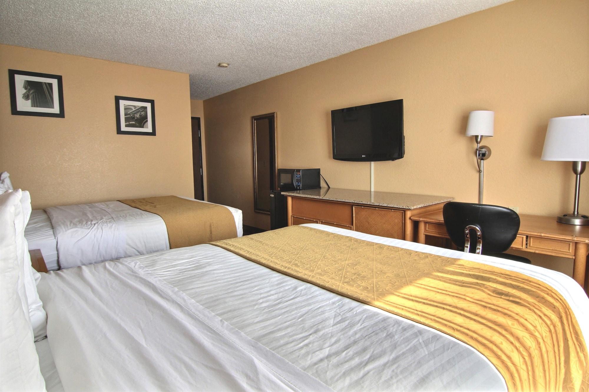 Quality Inn Hall Of Fame Canton Exterior foto